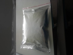 Caryofylleenoxide poeder